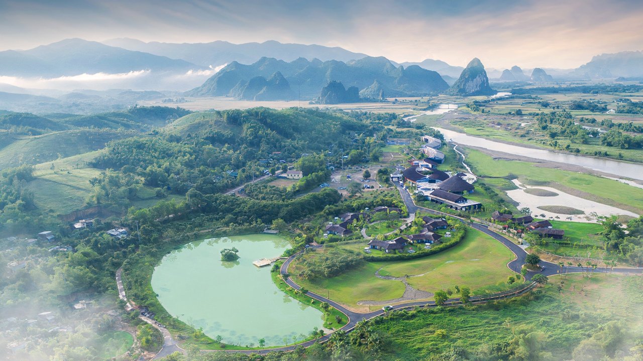 review Serena Resort Hòa Bình